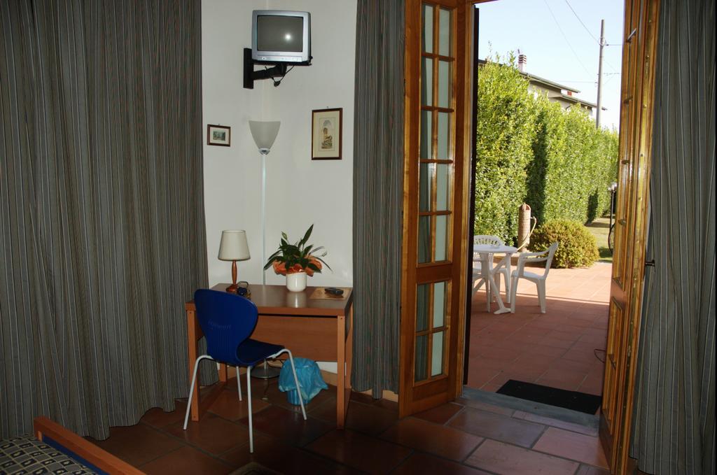 Affittacamere Villa Delia Lucca Zimmer foto