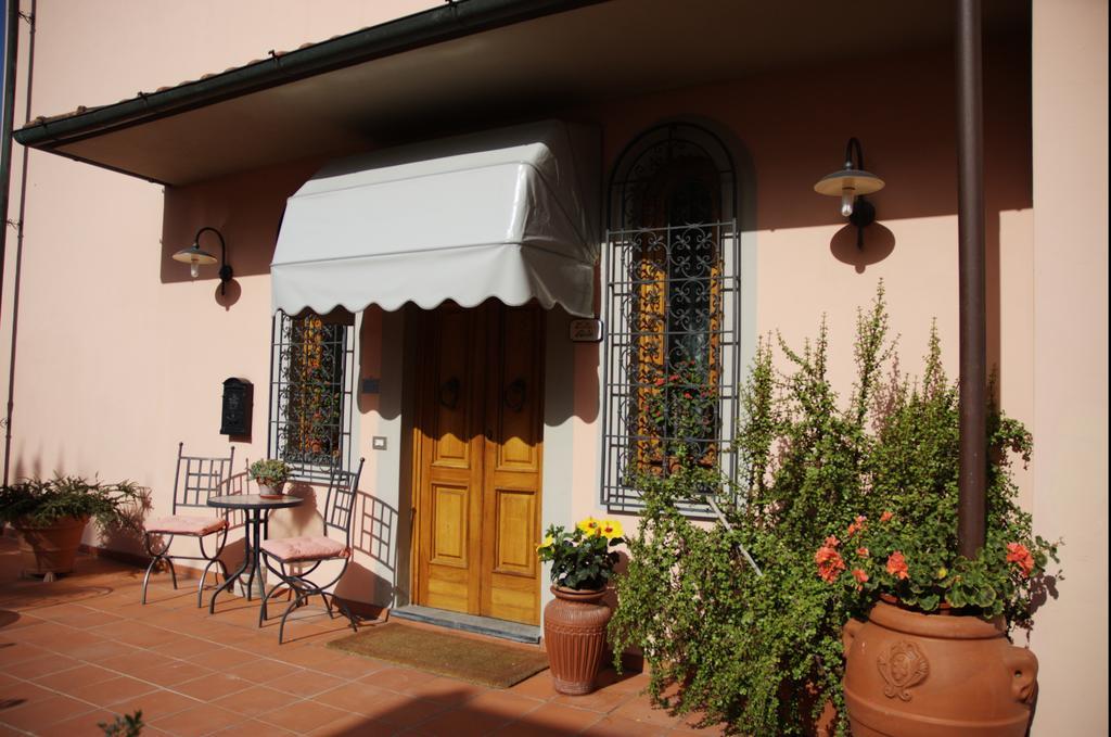 Affittacamere Villa Delia Lucca Exterior foto